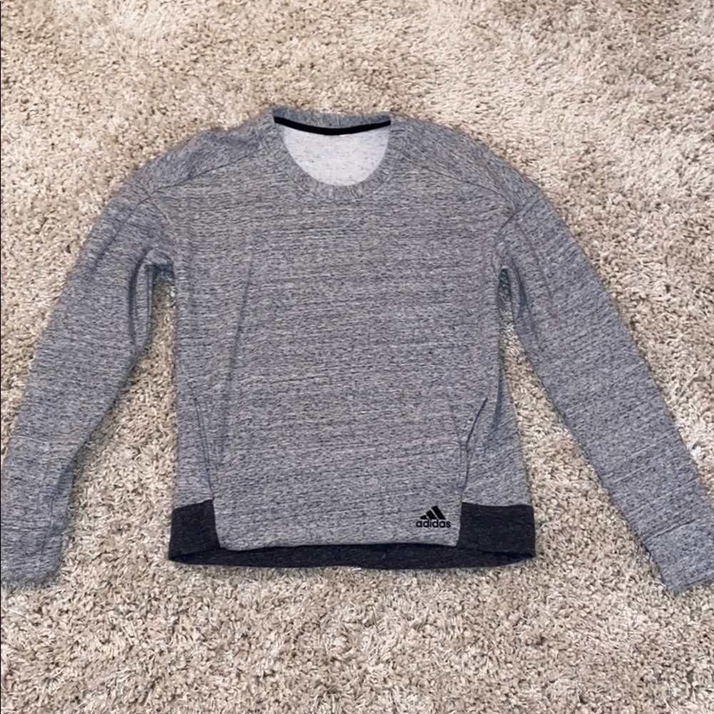 women’s adidas crewneck sweatshirt